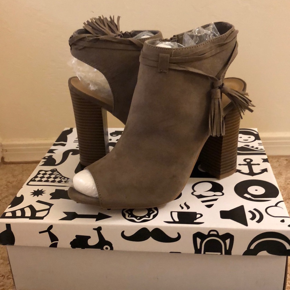 Shoes